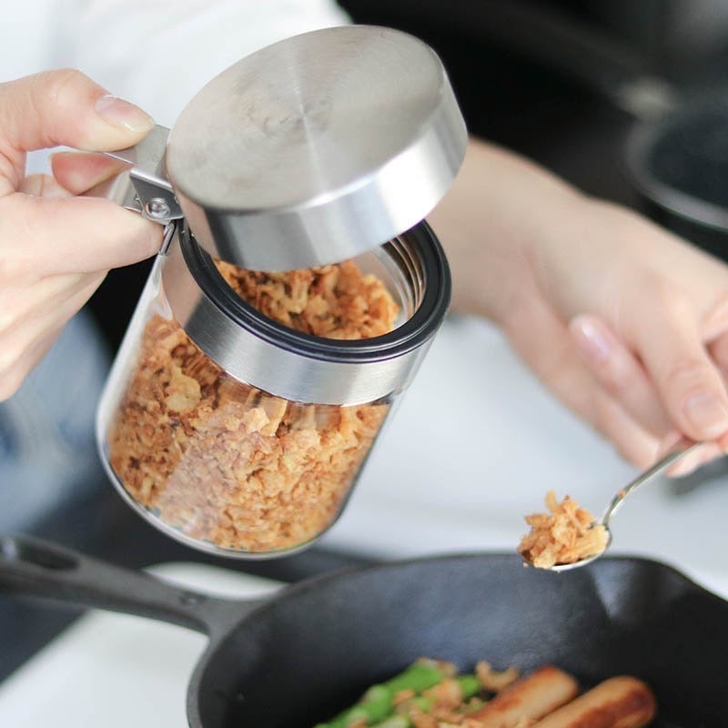 Spice jar with spoon