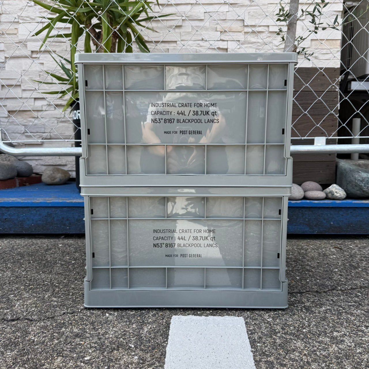 INDUSTRIAL FOLDABLE CRATE HOME