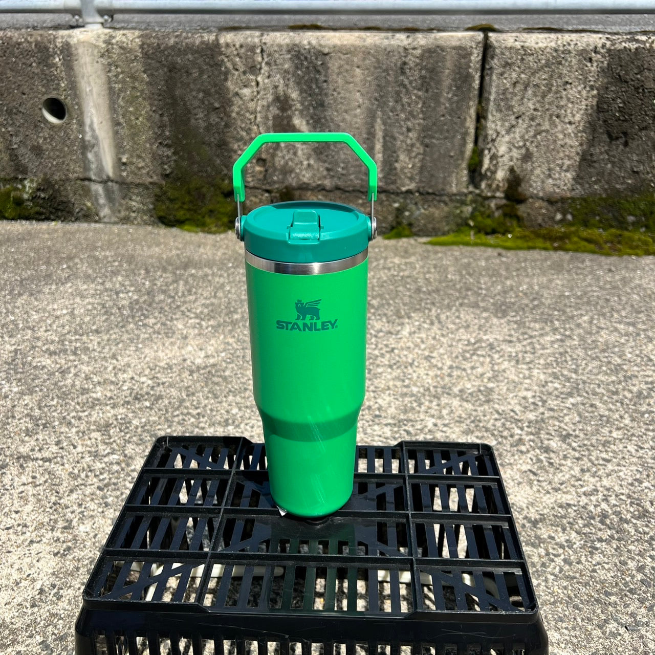 STANLEY アイスフローフリップストロー真空タンブラー 0.88L