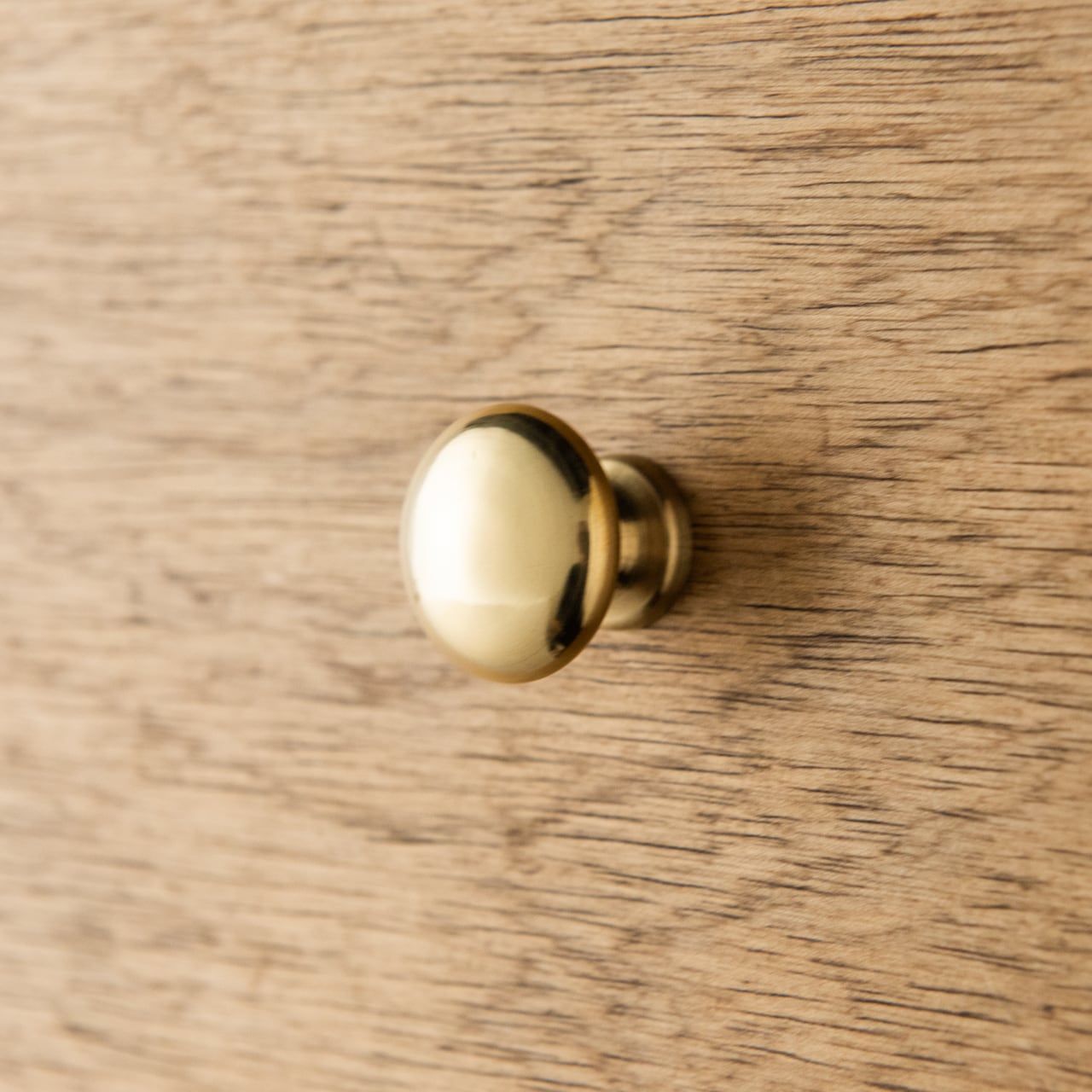 つまみ KNOB フラット ゴールド