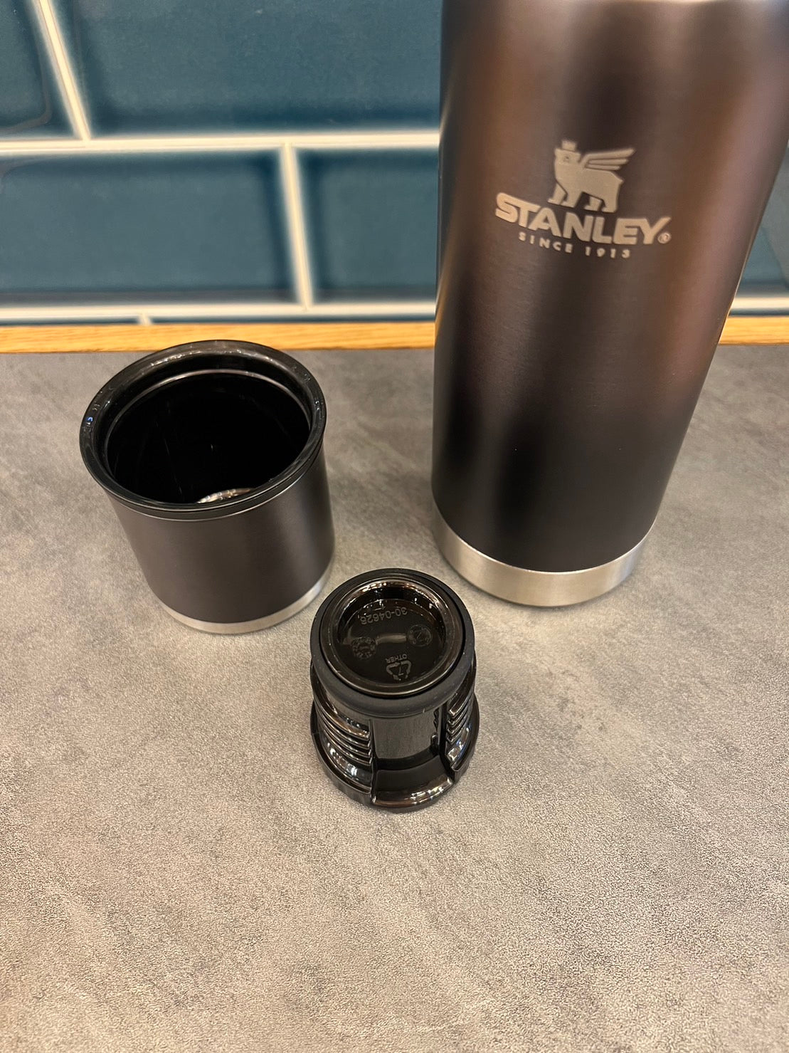 STANLEY トゥーゴー真空ボトル 0.47L