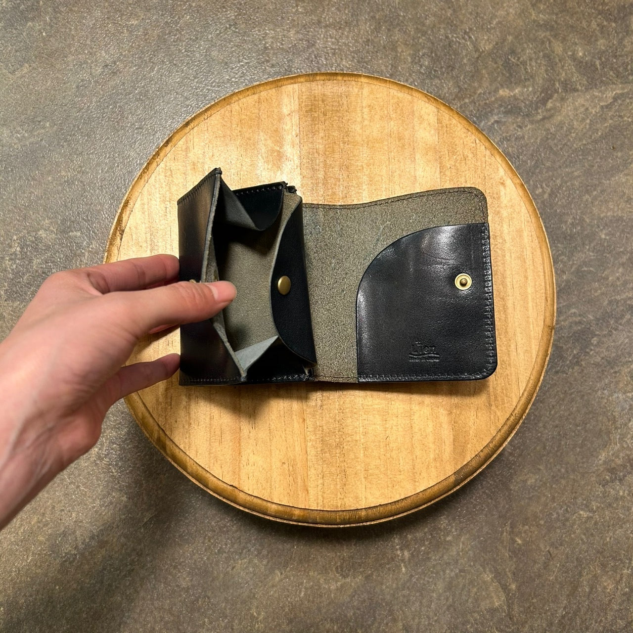 トチギ ルビーミニウォレット