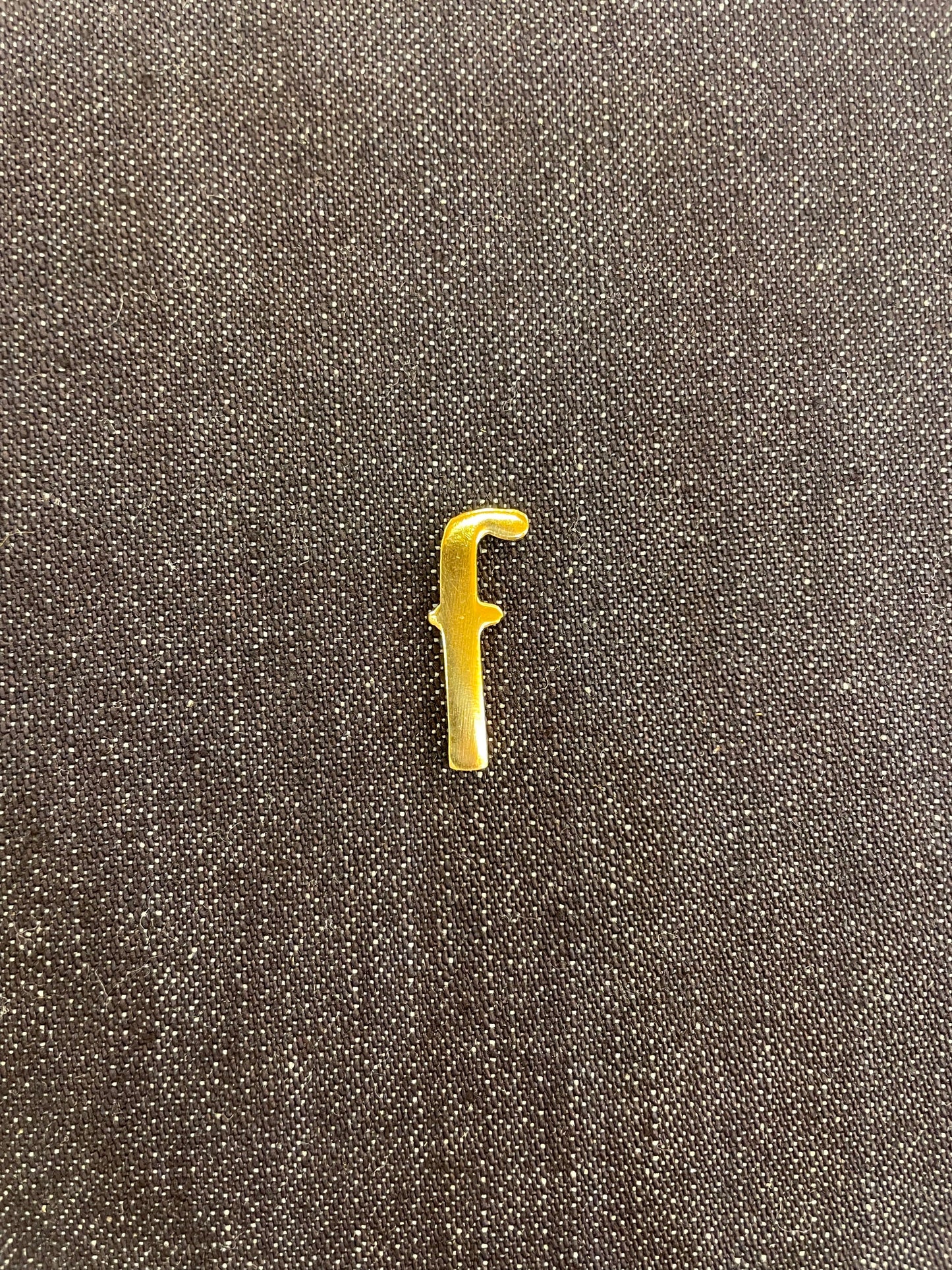 23mmLETTER GOLD