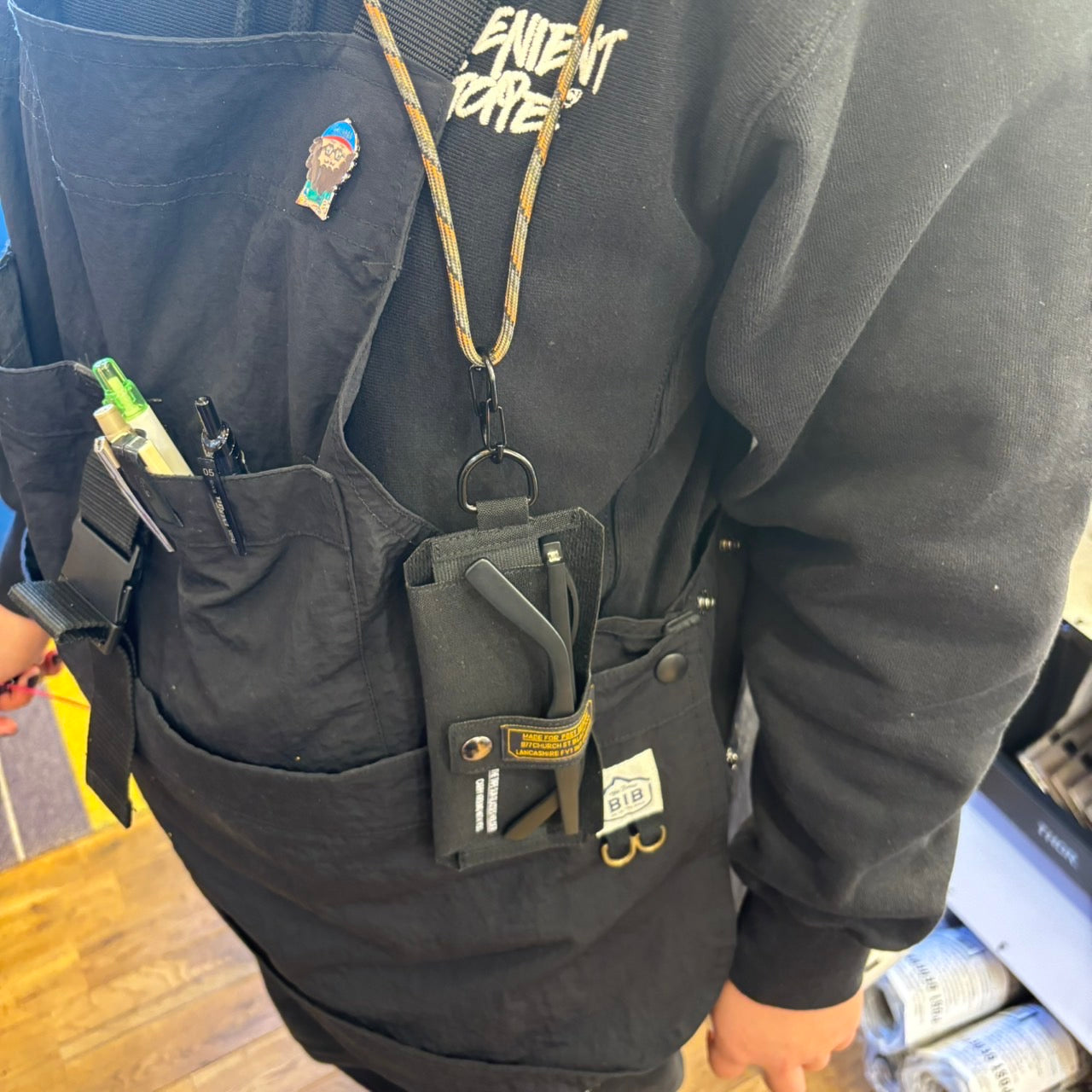 TAPE SUN GLASSES HOLDER