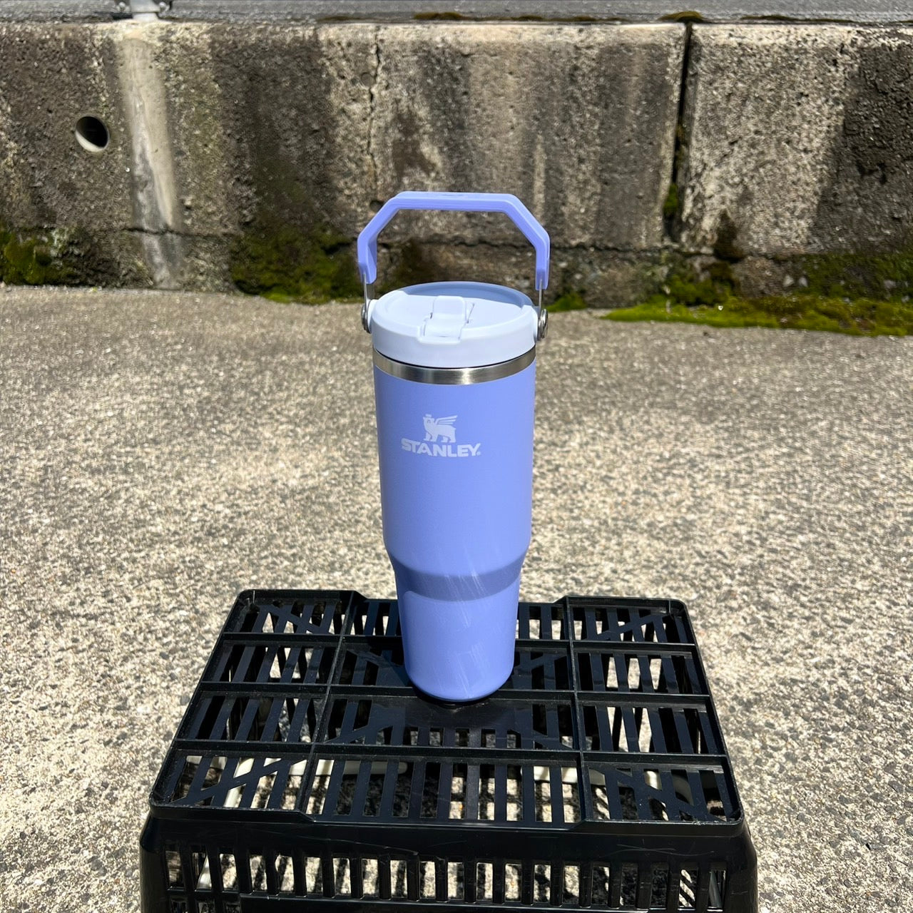 STANLEY アイスフローフリップストロー真空タンブラー 0.88L