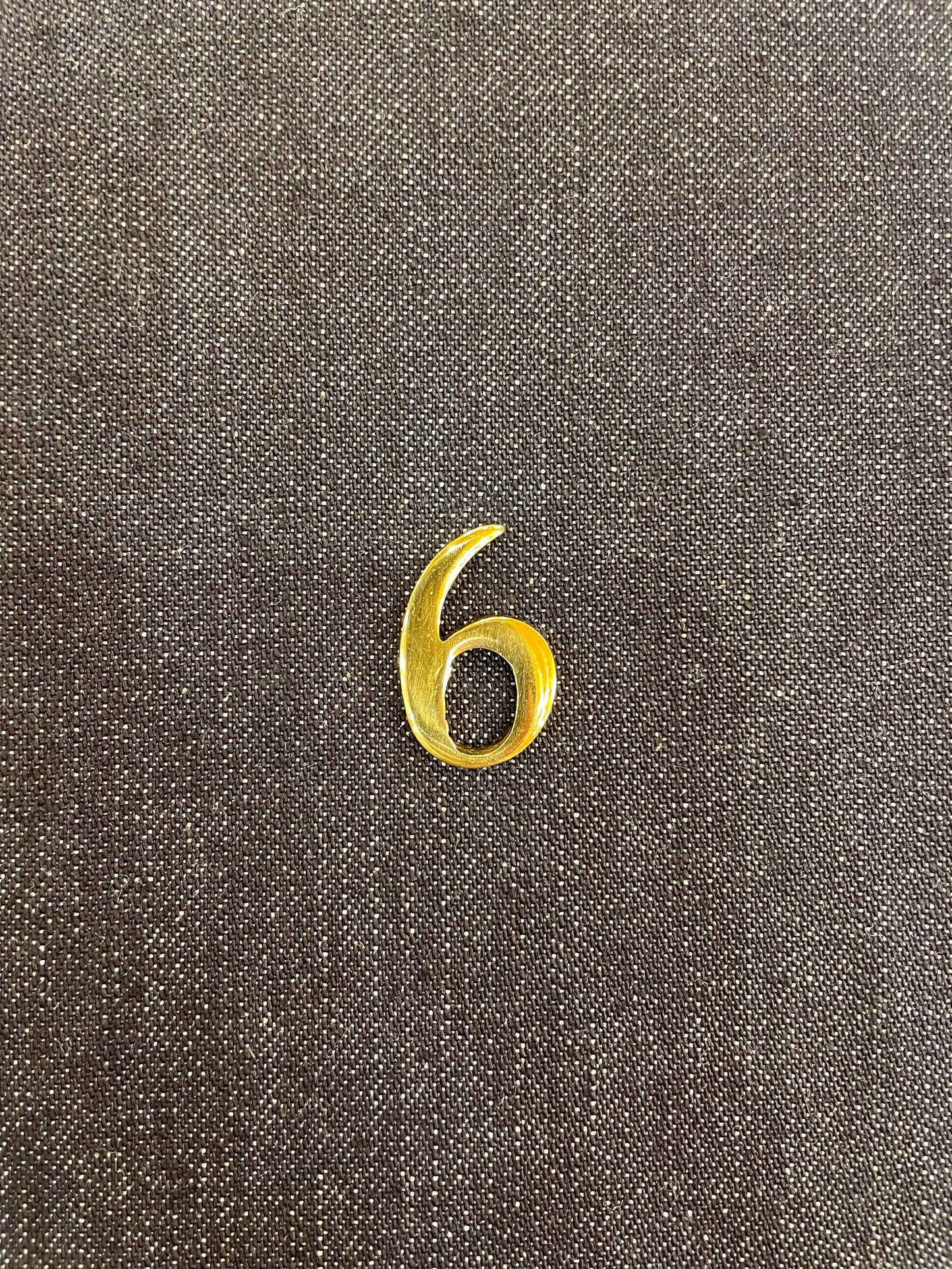 23mmLETTER GOLD