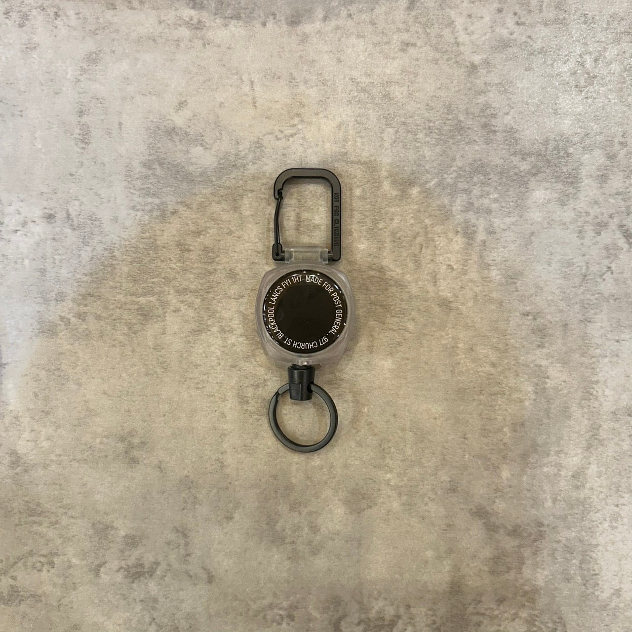 COLOR CORD REEL KEY HOLDER