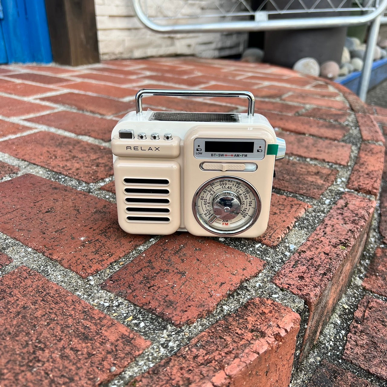 Multi Retro Radio