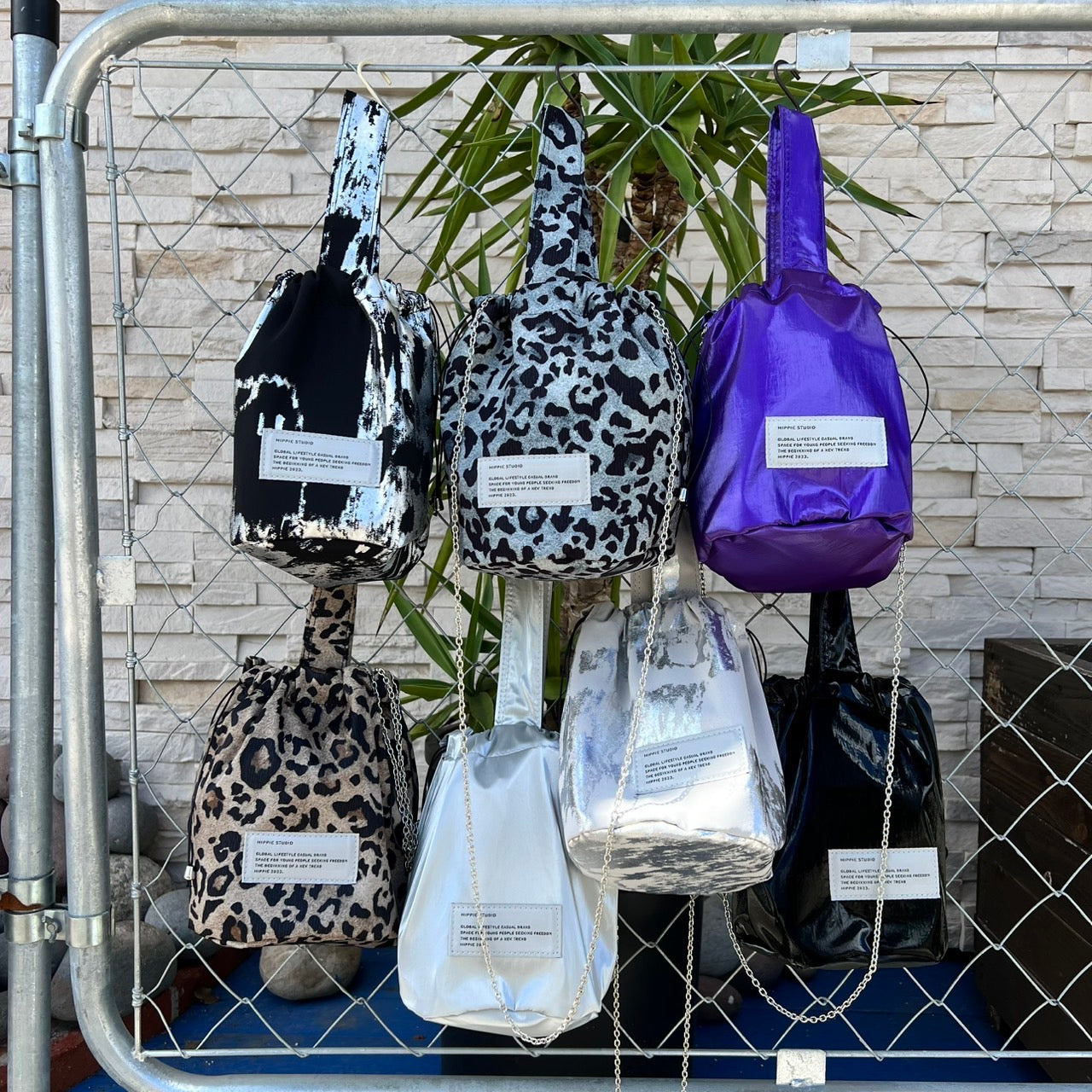Bucket bag