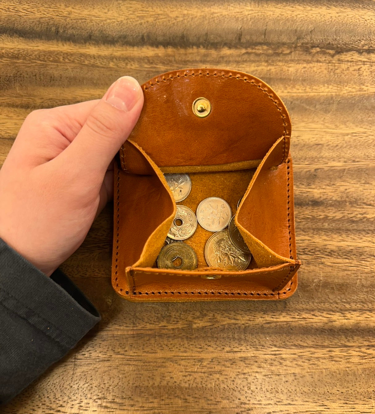 コルド フタツオレウォレット