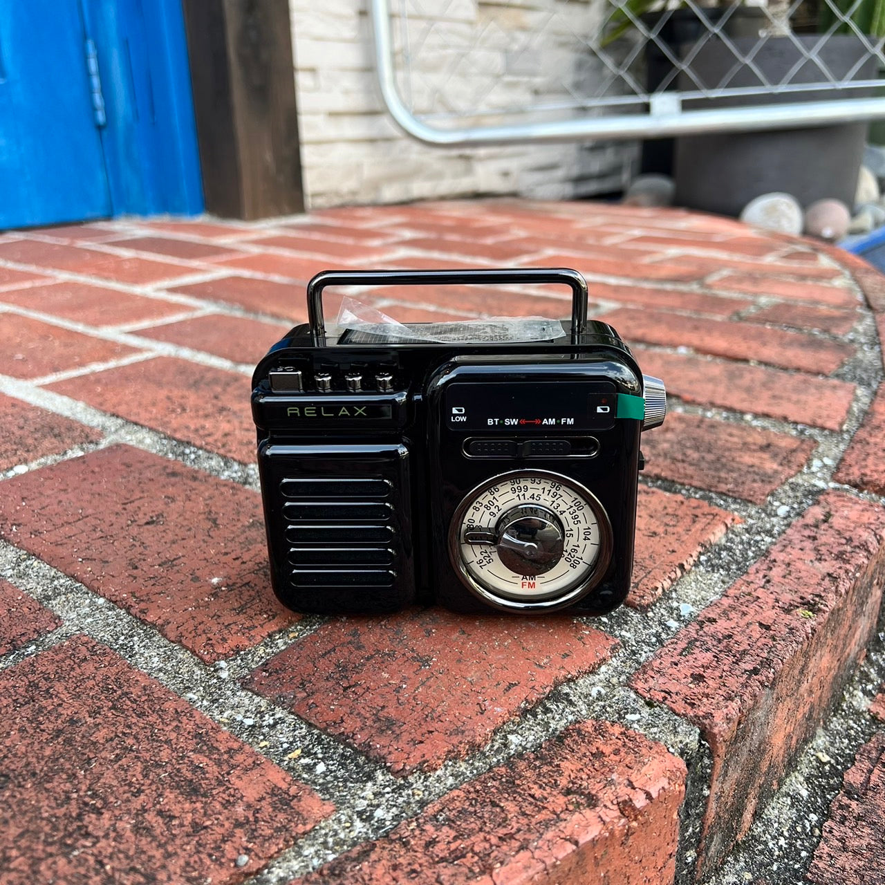 Multi Retro Radio