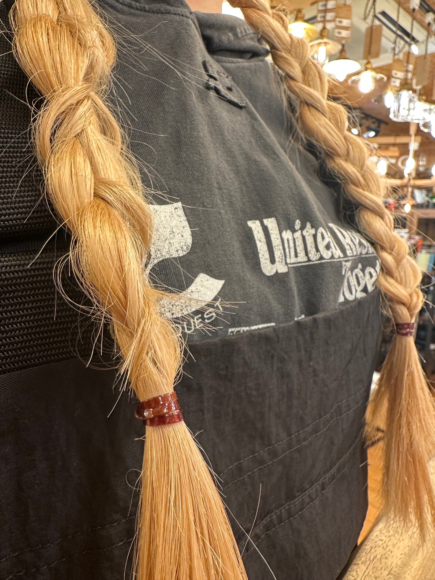 繰り返し使えるヘアゴム