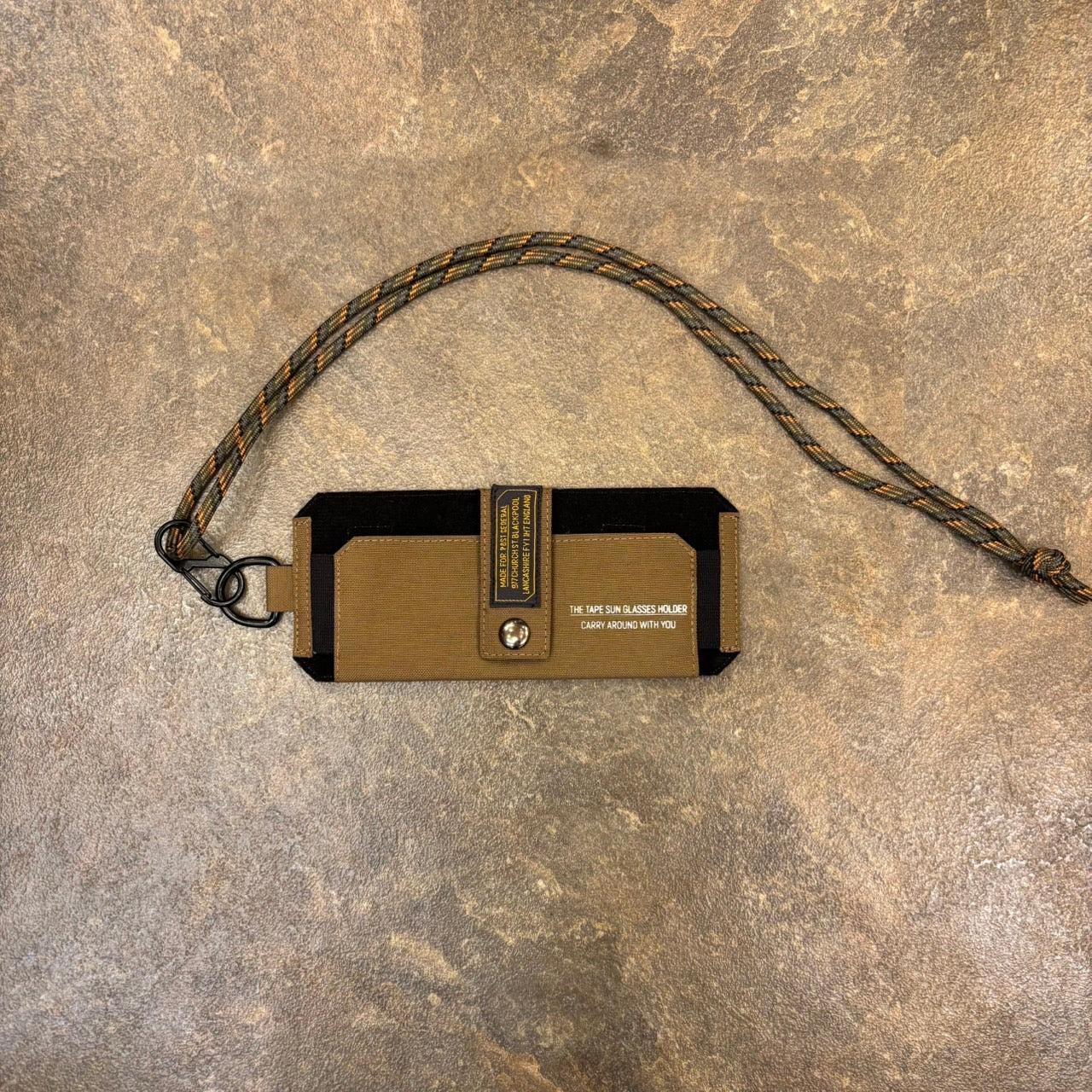 TAPE SUN GLASSES HOLDER