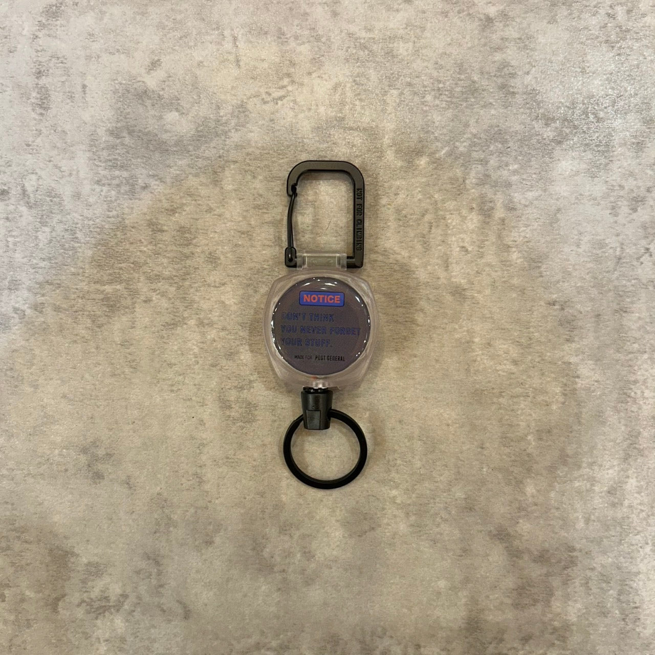 COLOR CORD REEL KEY HOLDER
