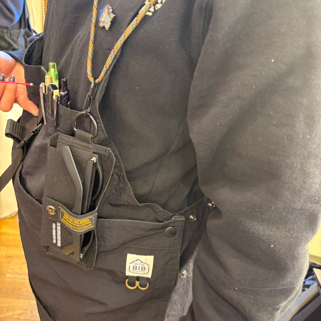 TAPE SUN GLASSES HOLDER