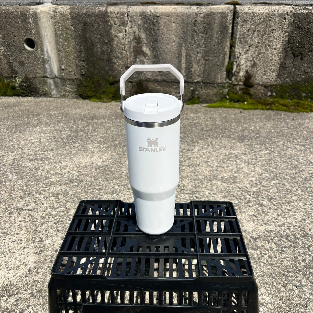 STANLEY アイスフローフリップストロー真空タンブラー 0.88L