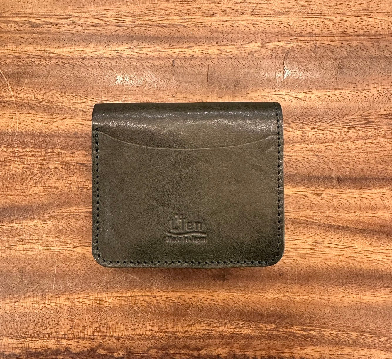 コルド フタツオレウォレット