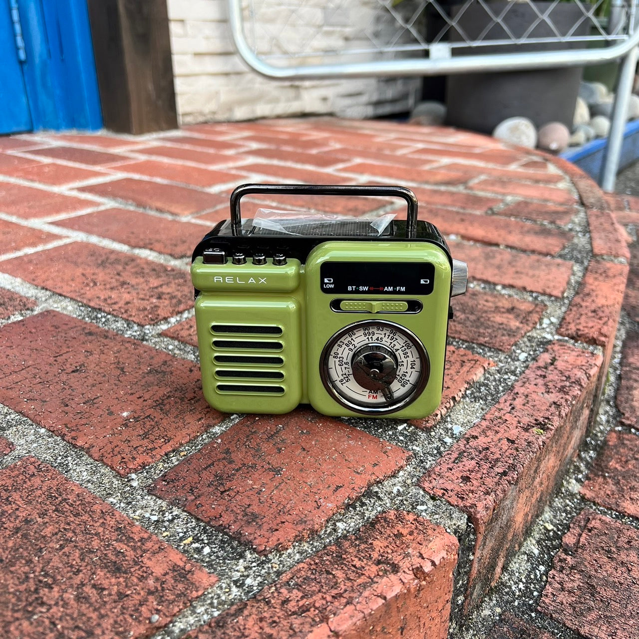 Multi Retro Radio