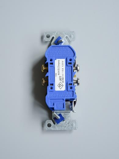 アースなし　コンセント