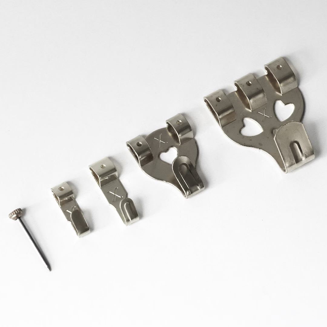 X Picture Hooks