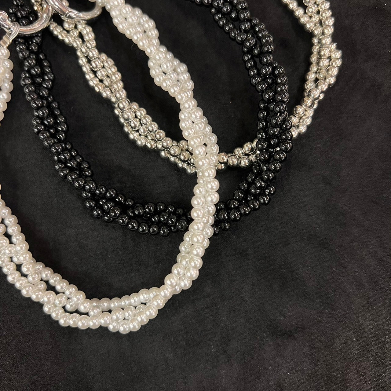 The Beads Weaving Hand Strap