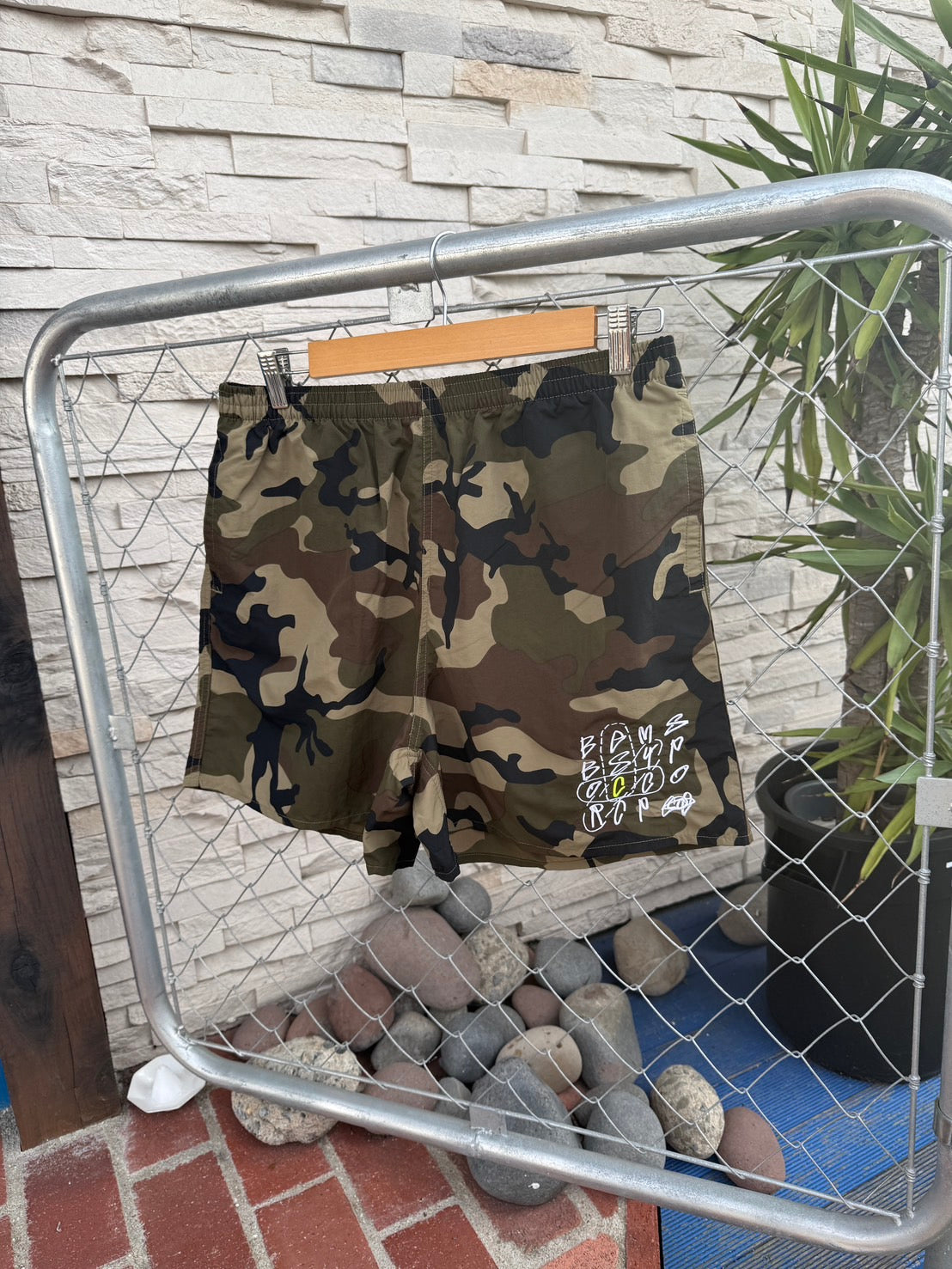 カモ柄は絶対SHORTS