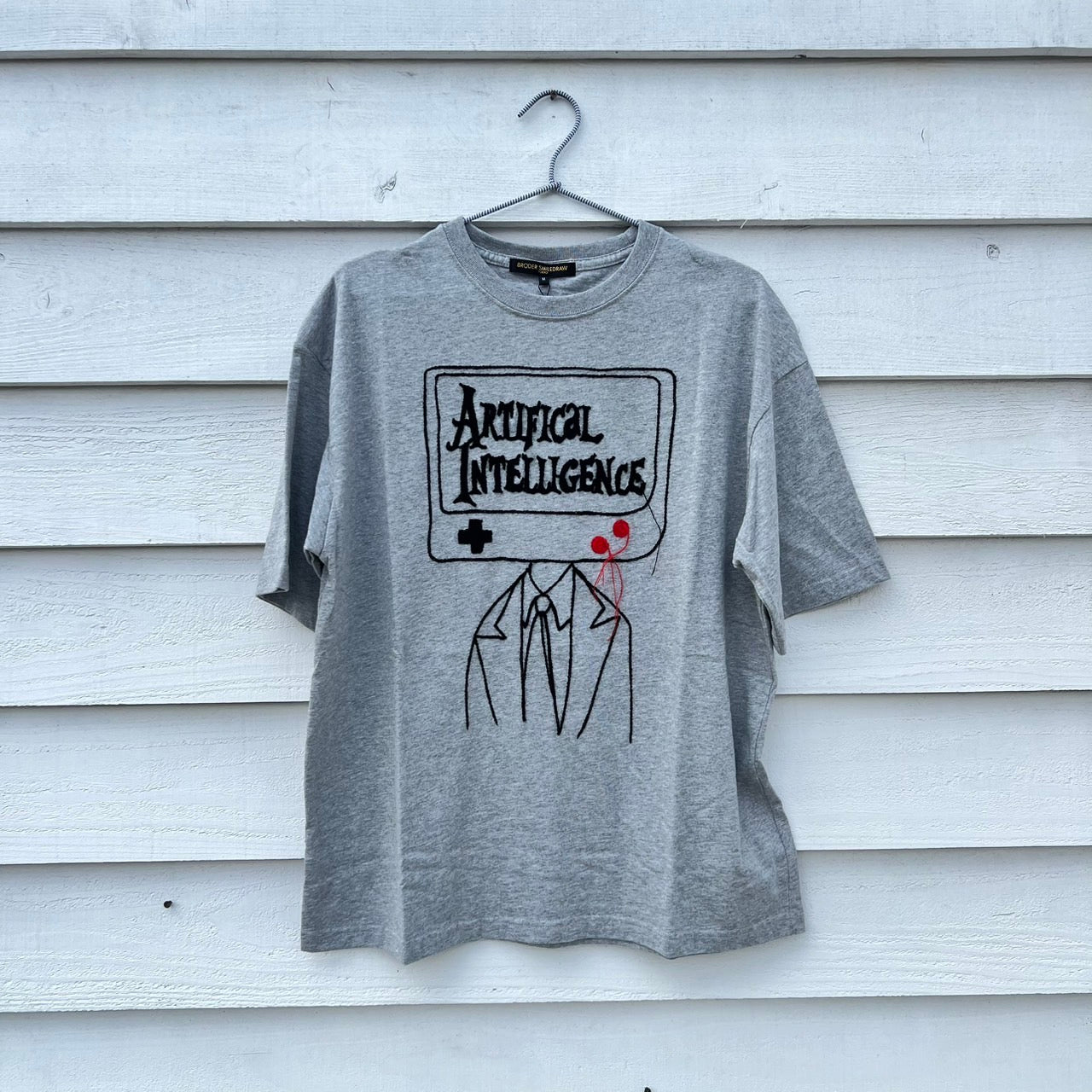 BRODER　A.I　T-shirt