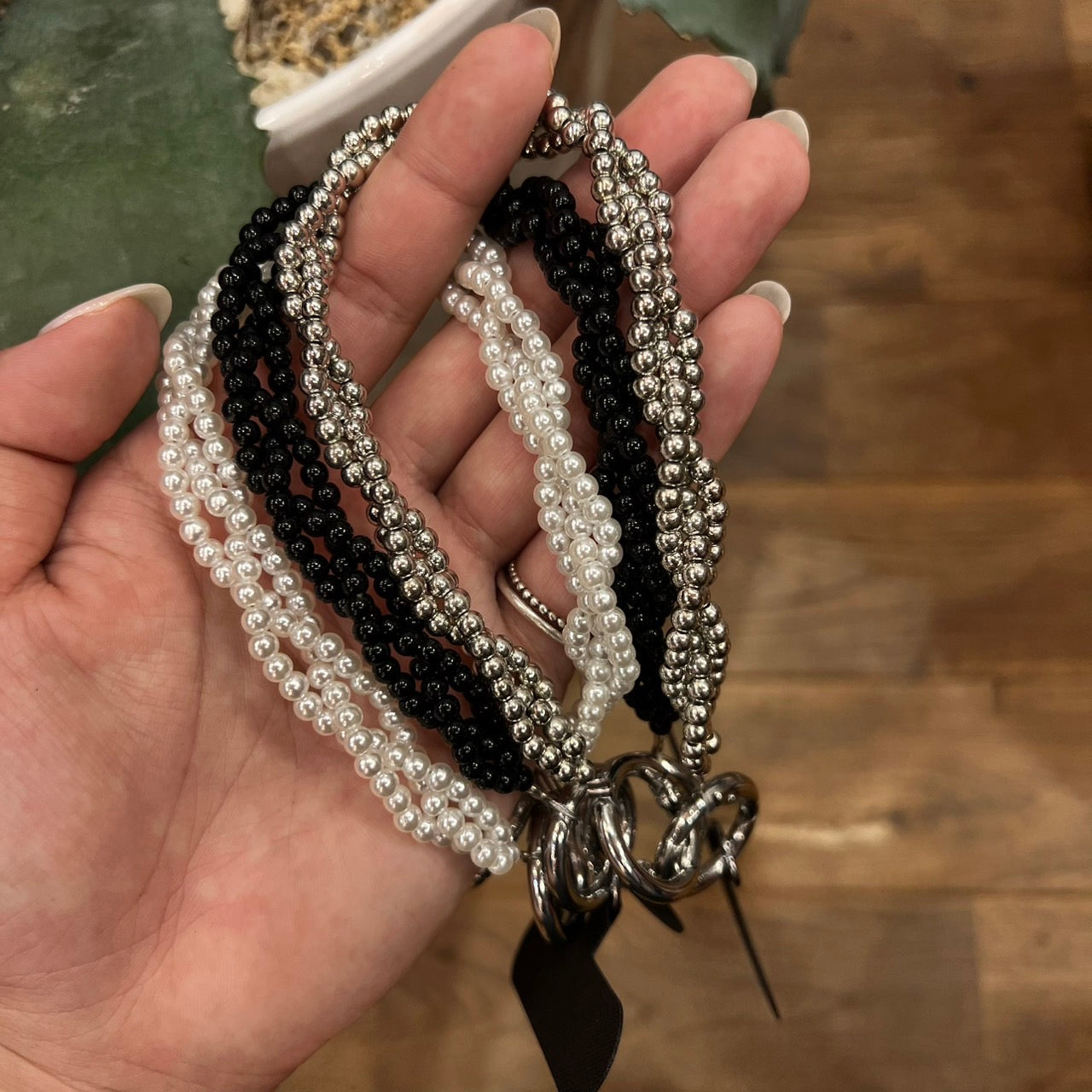 The Beads Weaving Hand Strap
