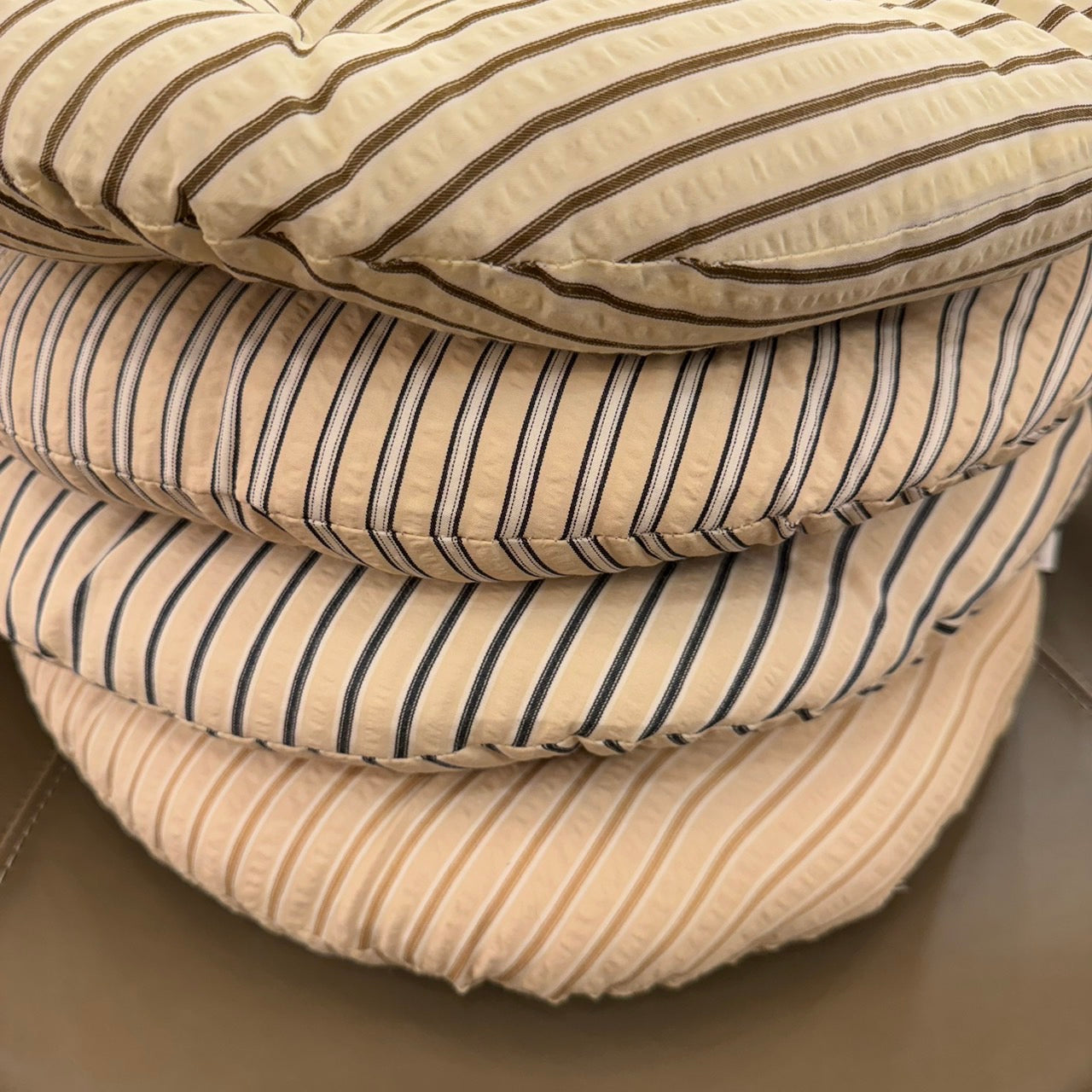 BONBONS stripe chair cushion