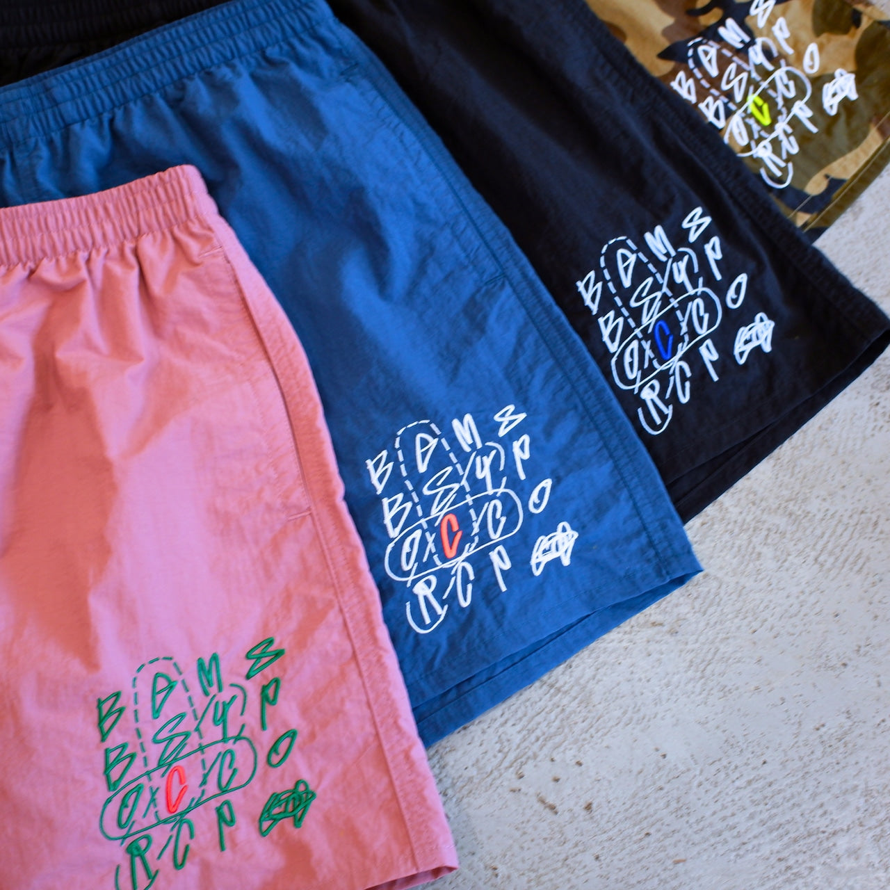 カモ柄は絶対SHORTS