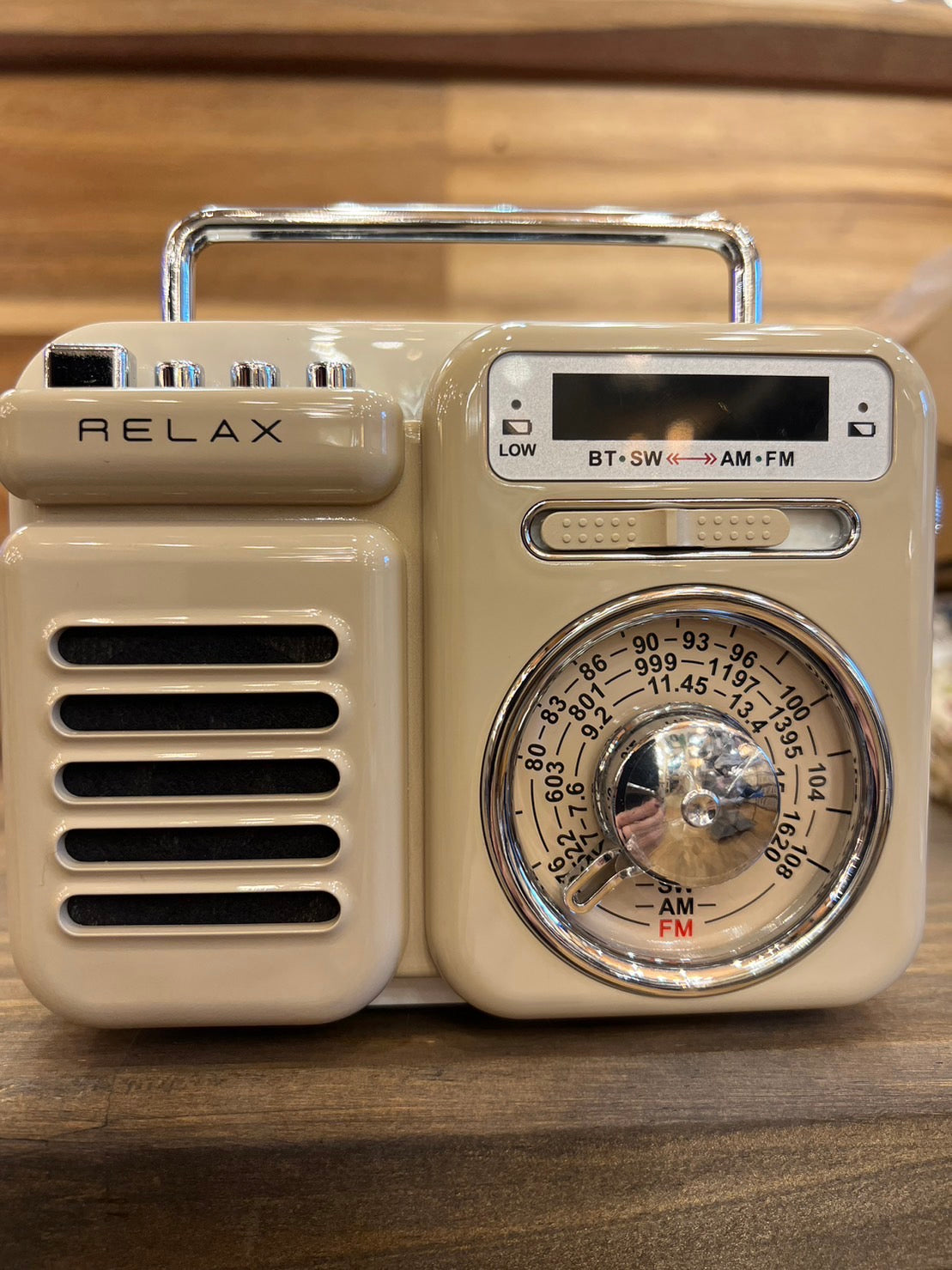 Multi Retro Radio