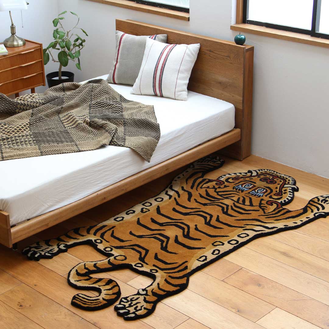 Tibetan Tiger Rug チベタンタイガーラグ