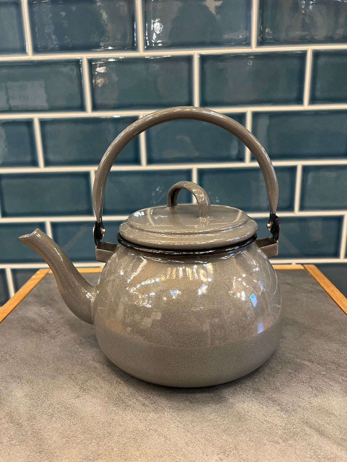 WATER KETTLE