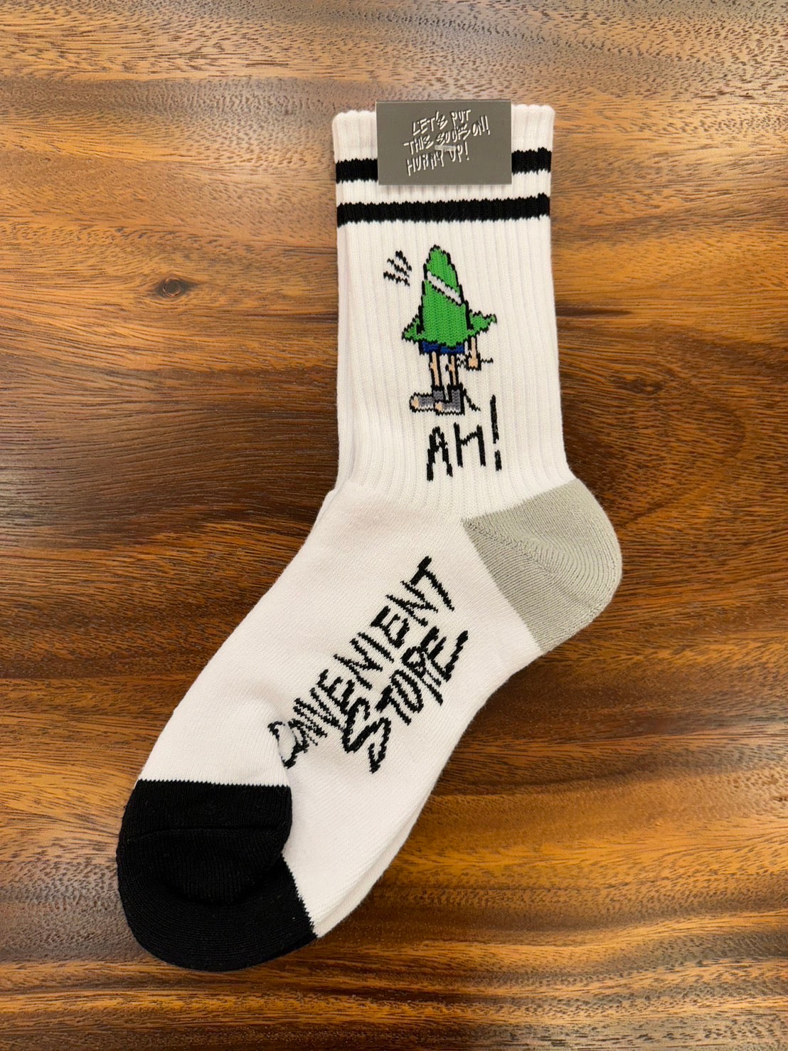 CONVENI Pixel Socks