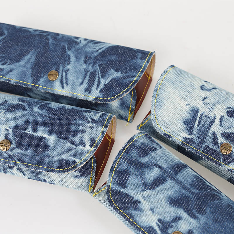 GLASSES CASE "CARAVAN"