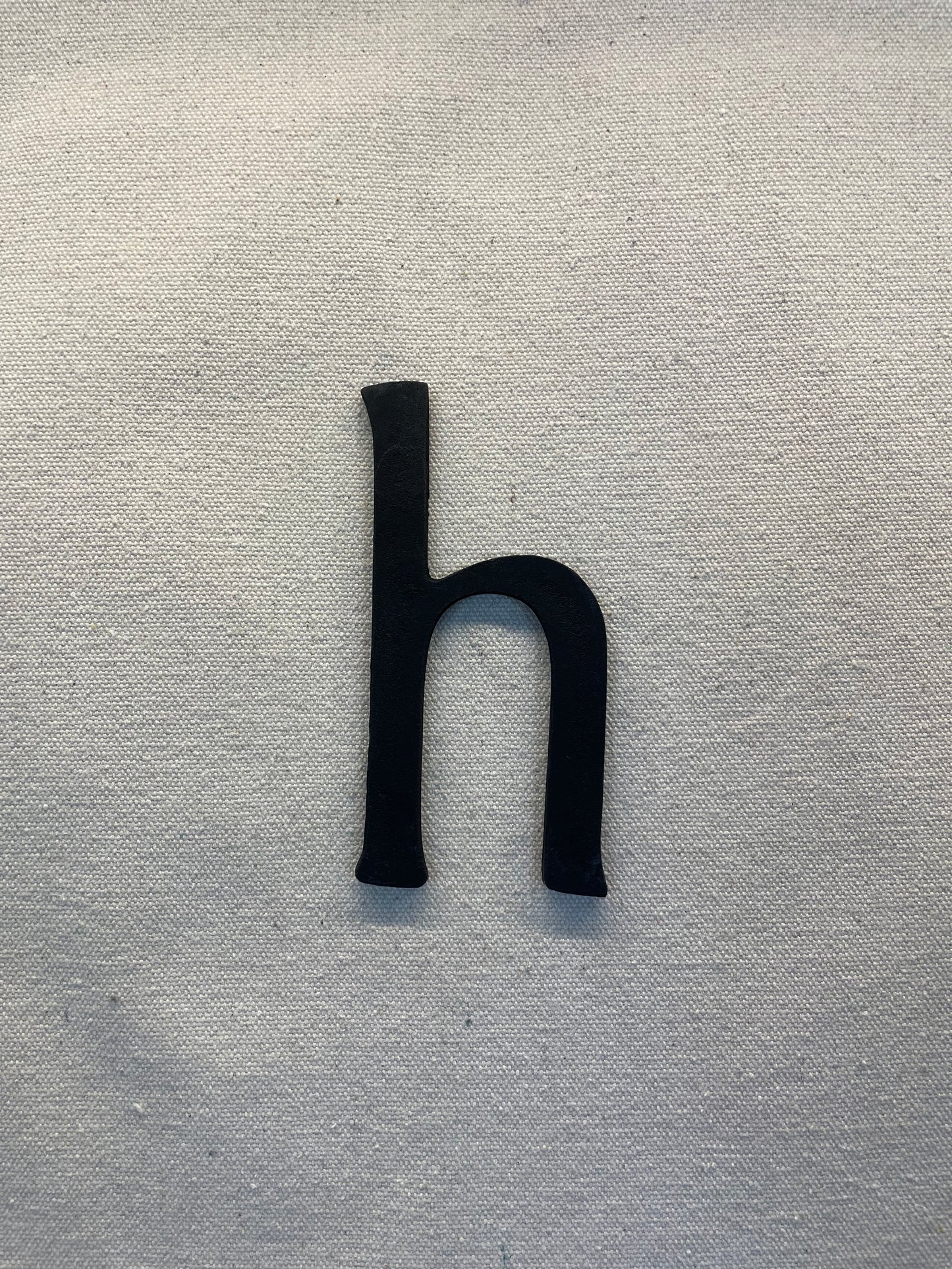 10cm LETTER BLACK