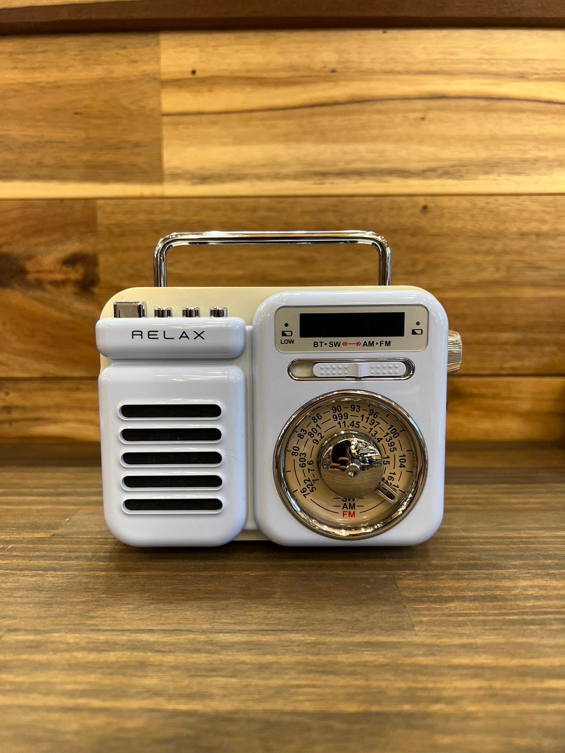 Multi Retro Radio