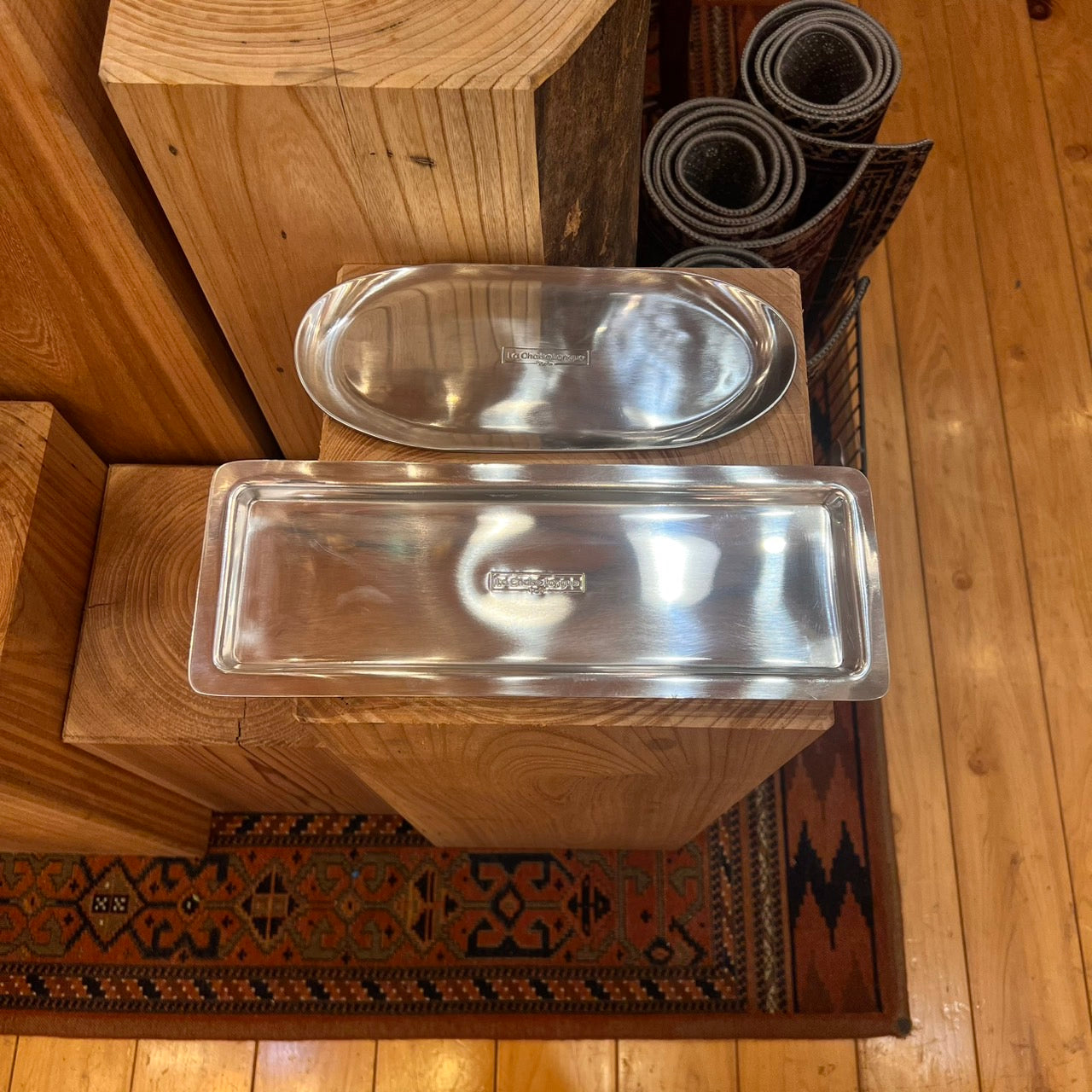 ALUMINIUM TRAY