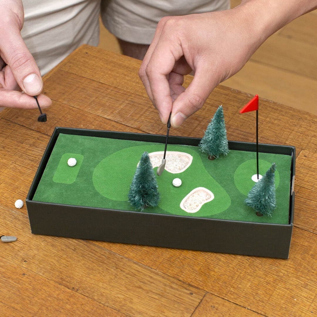 DESKTOP GOLF