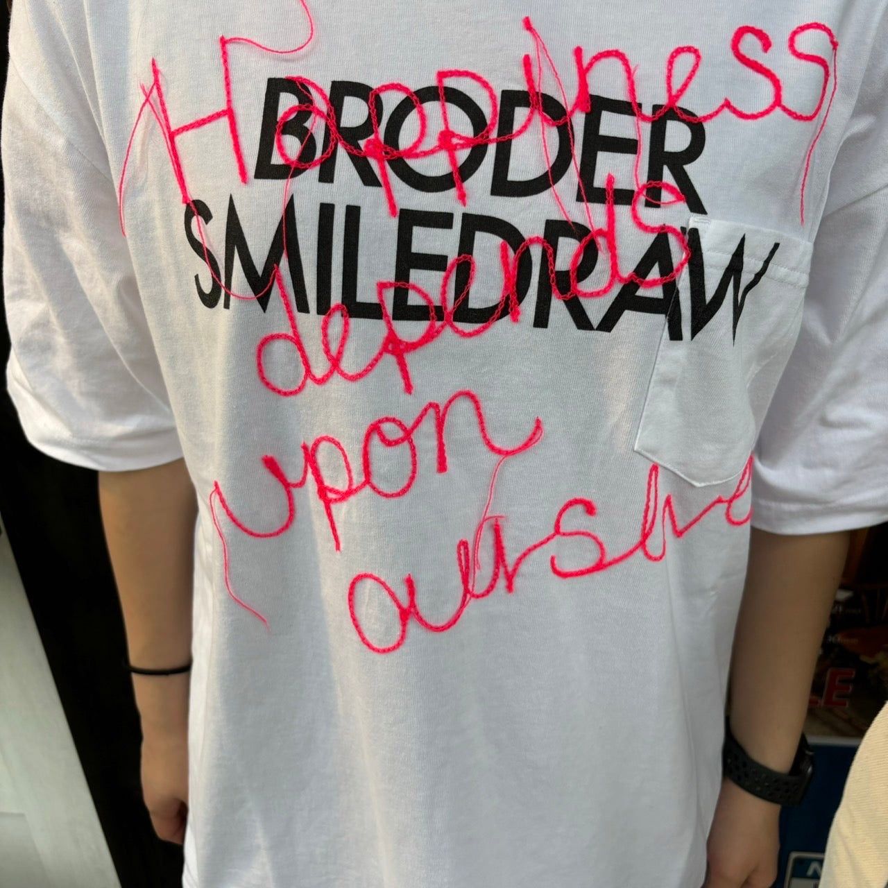 BRODER Happiness… T-shirt