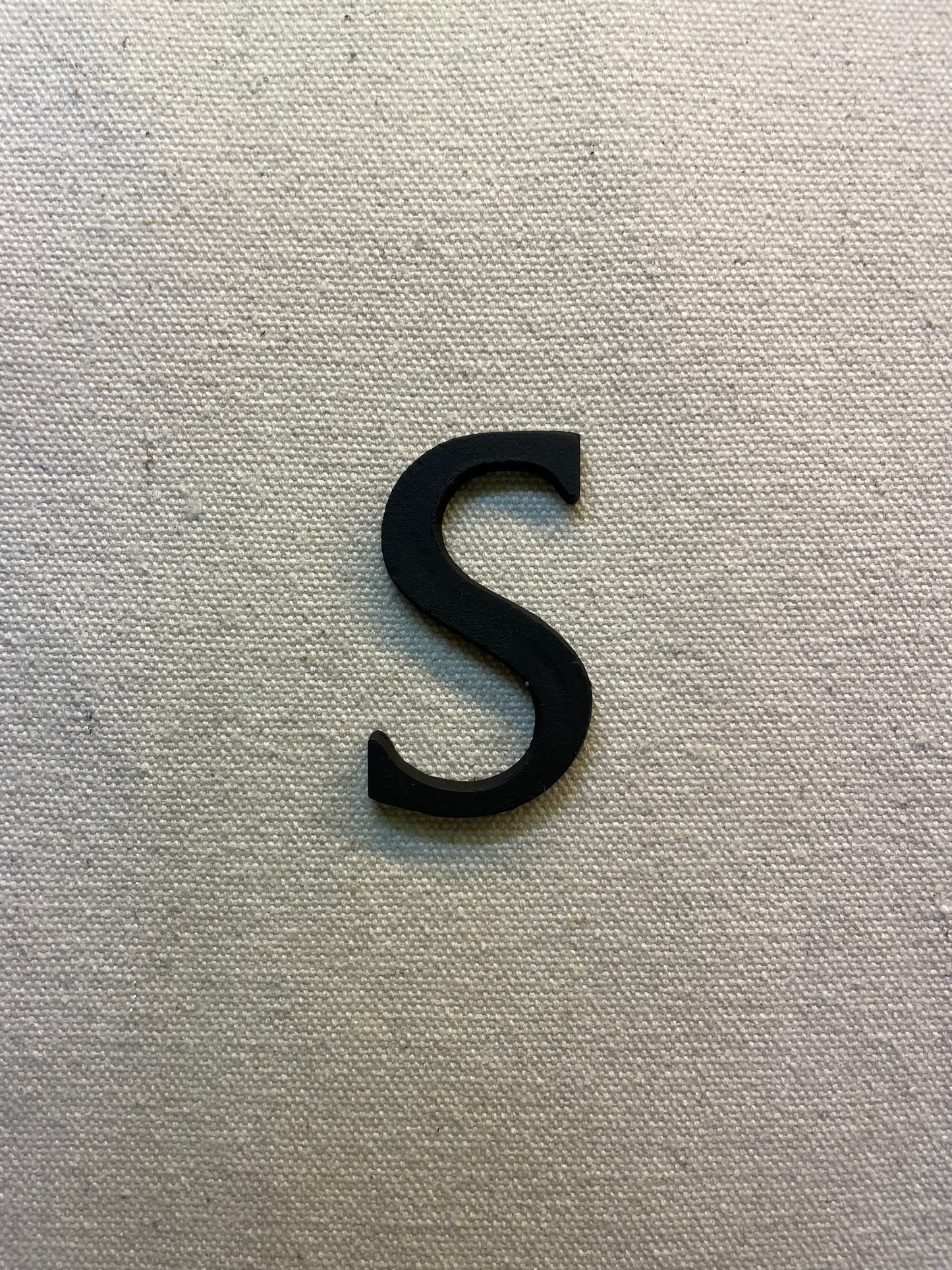 45mm　LETTER BLACK