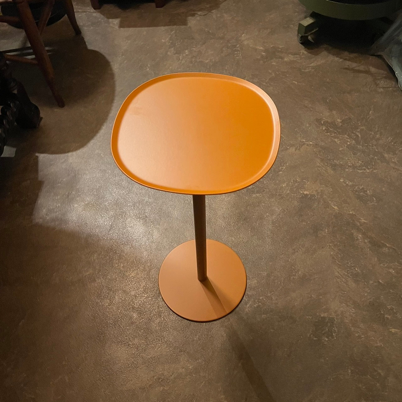 side table　23 H500