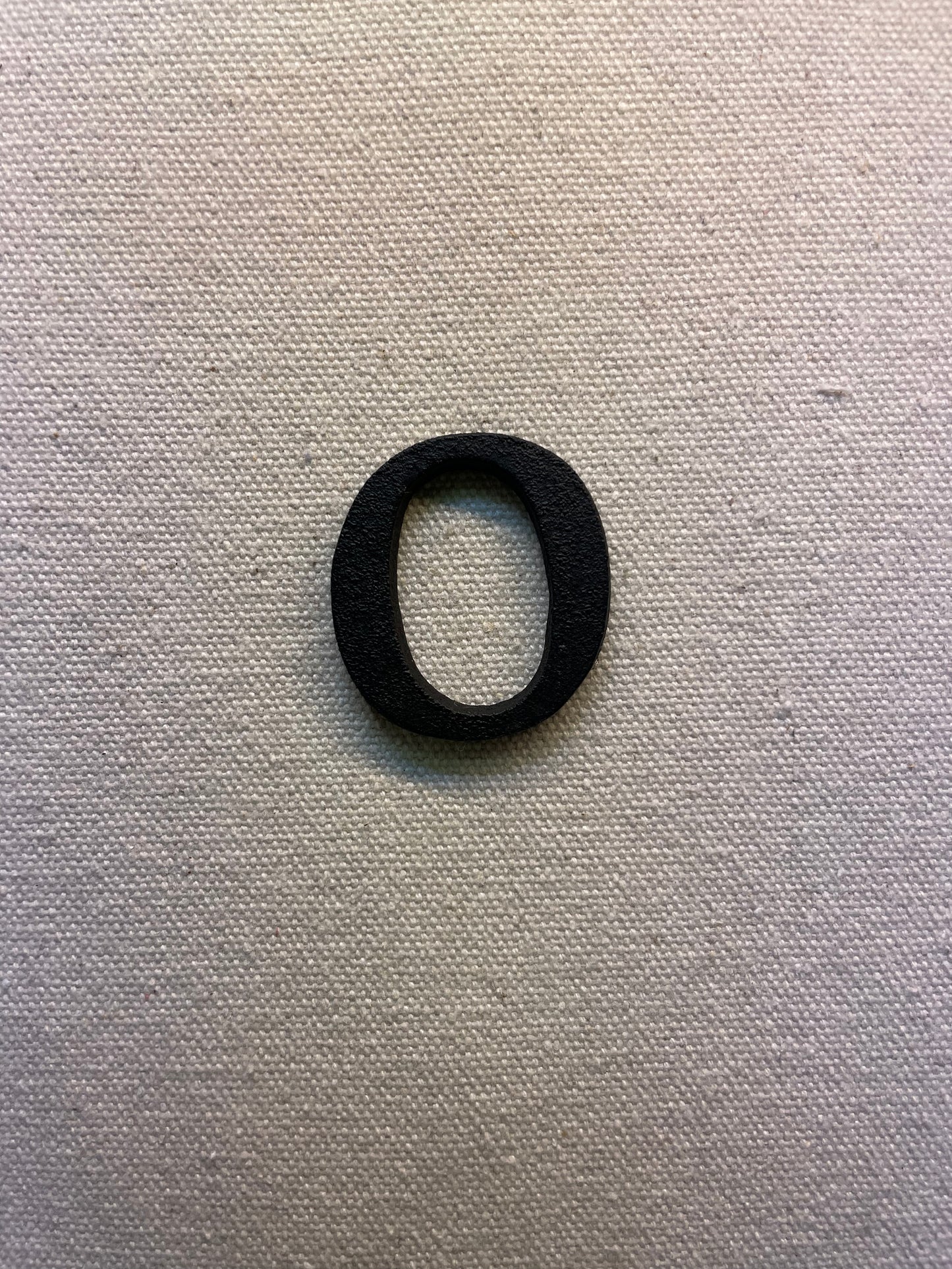 45mm　LETTER BLACK