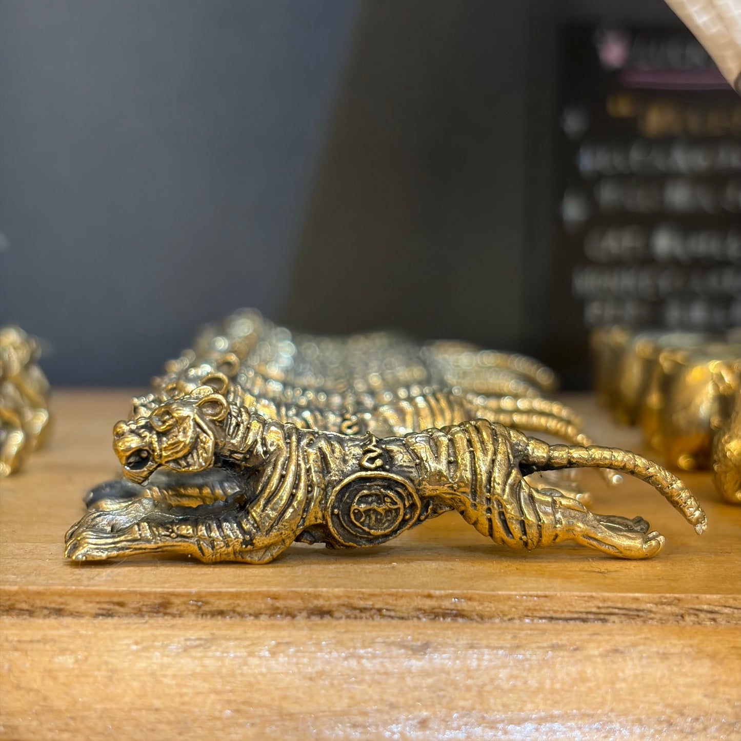 LUCKY BRASS